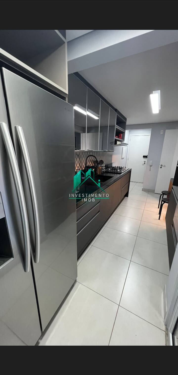 Apartamento à venda com 3 quartos, 113m² - Foto 12