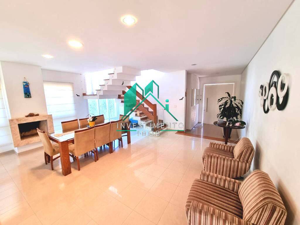 Casa à venda com 4 quartos, 345m² - Foto 4